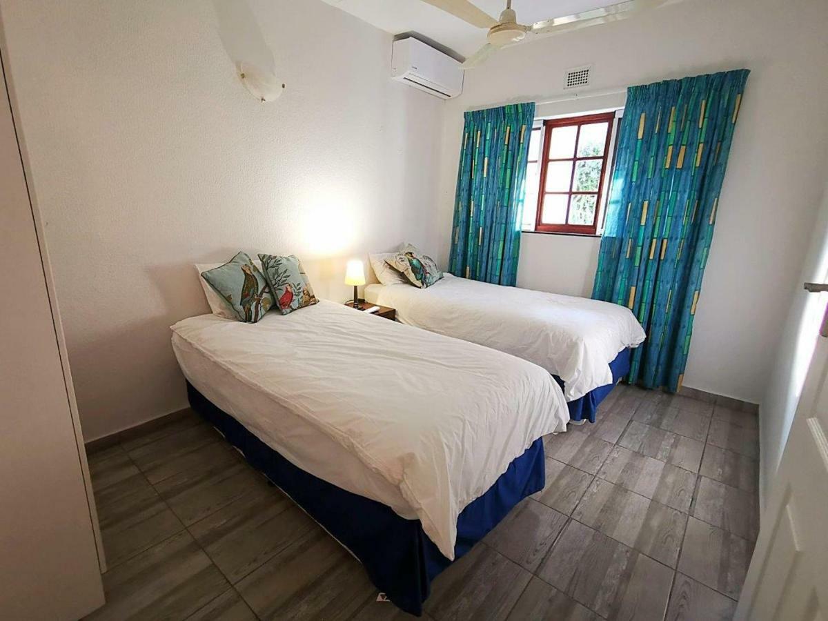 Eden Wilds Unit 48 & 47 & 31 Apartamento Port Edward Exterior foto